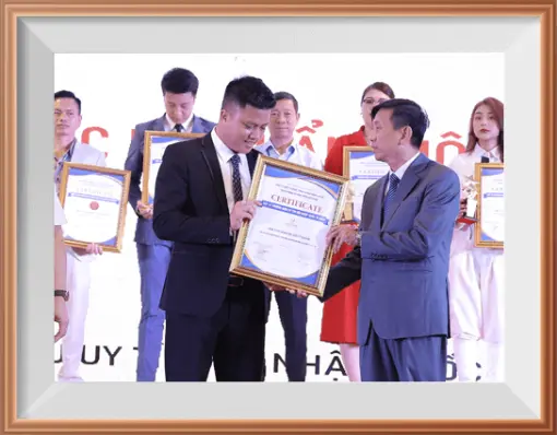 Award 4
